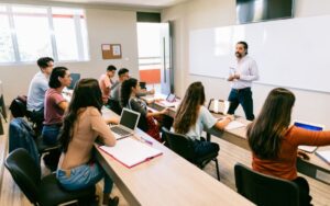“Smart Teaching Tools: How DIET Integrates Technology in Training”
